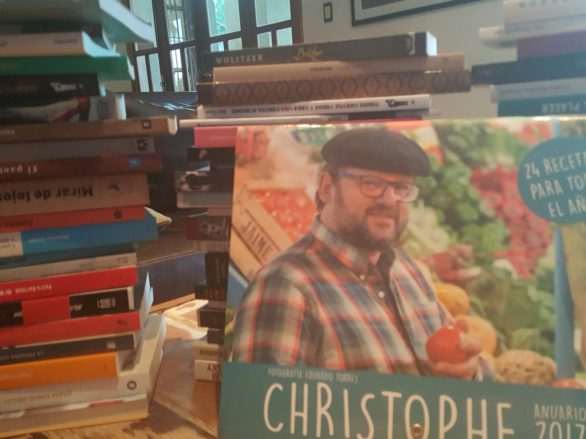 Uno más de libros para las pilitas. Bello calendario. Cuesta desprenderse eh? <a href="/GourmandPlace/">Gourmand Place</a> <a href="/PlanetaLibrosAr/">PlanetadeLibros Argentina 🇦🇷</a>