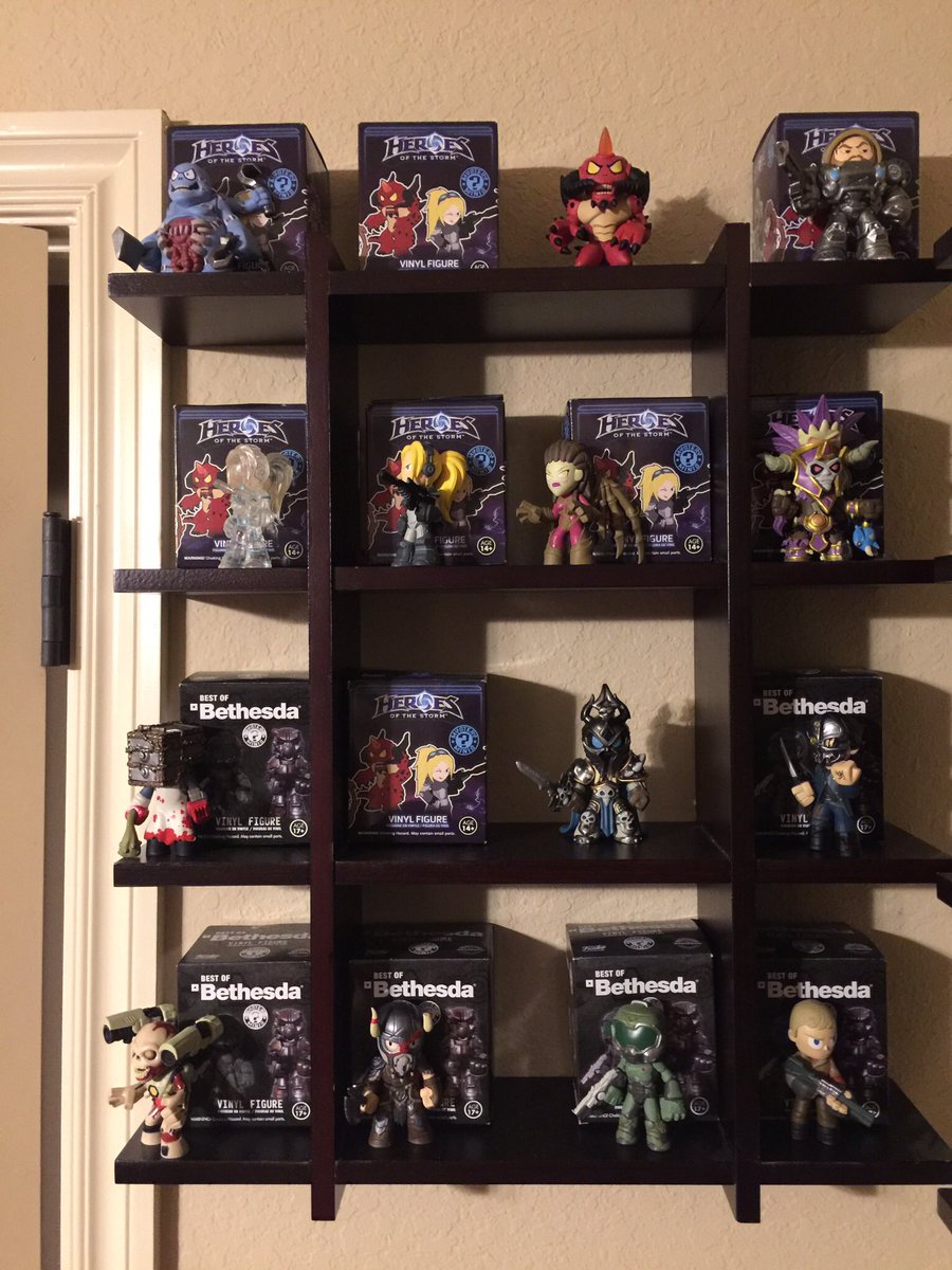 SmartMoneyDavid's tweet photo. @HorrorBlock Here's for the Mystery Minis. https://t.co/vTo9Zy4s8X