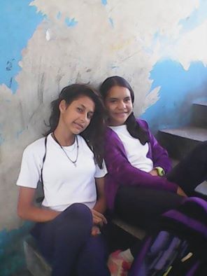 yorgelisalenxa6's tweet photo. No Hay Mal Qq Por Bien No Venga♥ Jah :D
Muchachas :) ;)
#Liceoo <3 https://t.co/Q7BF6OQ3nd