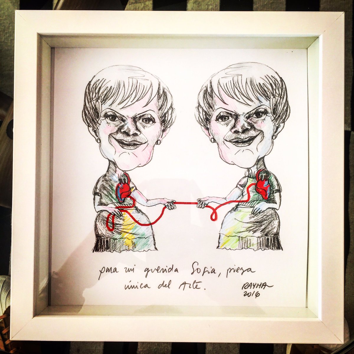 sofiaimber's tweet image. Hace un par de días @raymacaricatura me regaló esta bella caricatura. ¿Qué les parece? Gracias, Rayma.
