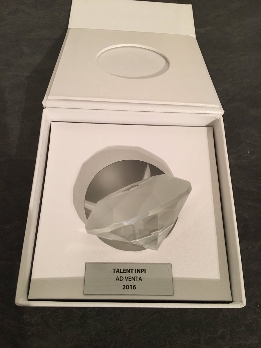 ea_milie's tweet photo. @INPIFrance #TALENTINPI2016
#MASTERCLASSPI
#Label #Trophee2016
#And the winner is @Ad_Venta !
French Innovation... #tobetheBest https://t.co/HpWvxgNpnm