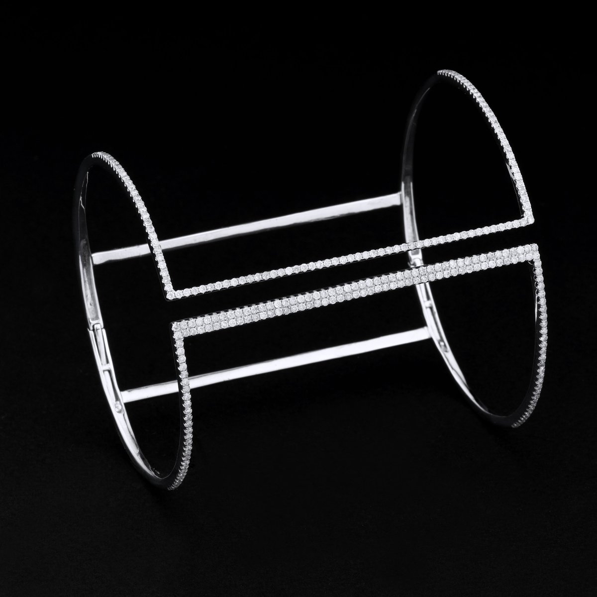 Hint, hint... we know what is on her holiday wish list! #TwilaTrue