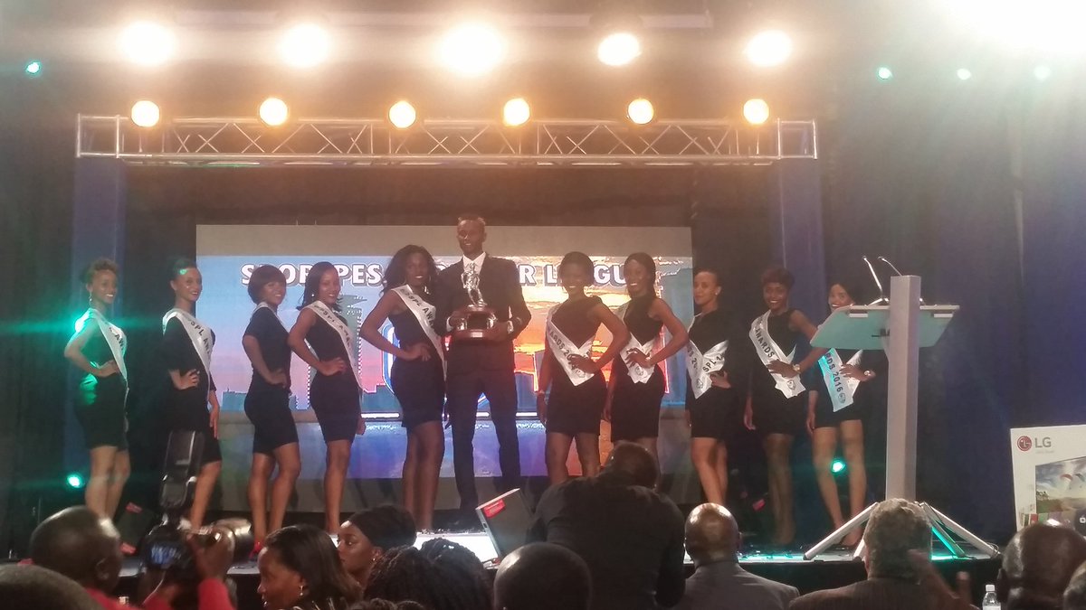 SSOffThePress's tweet photo. Most Valuable Player,Kenneth Muguna walks away with a prize of KES 1million inc'l an LG TV  #SPLAwards2016 #sskpl https://t.co/jaZ4DC9ZuS