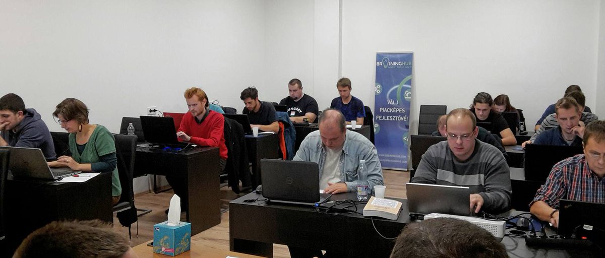 BrainingHub's tweet image. Az első megmérettetésen. 👓💻
#juniorjava #képzés #mennifog