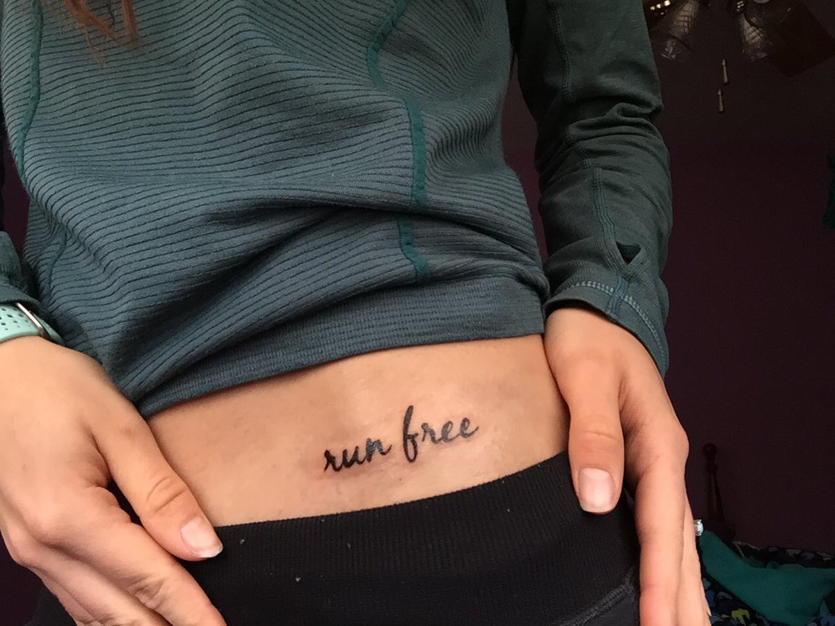 milesofamanda's tweet photo. Number 4 π #tatted #tattoo #run #running #runfree #runner #handlettering #rungum #runsquad2017 #athlete https://t.co/9JUo1RiOMJ