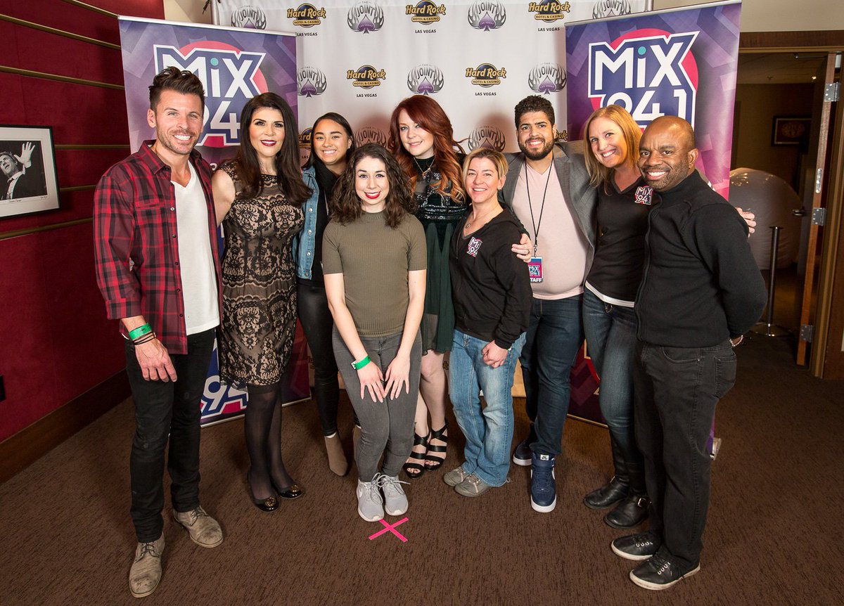 Mix941 tweet picture