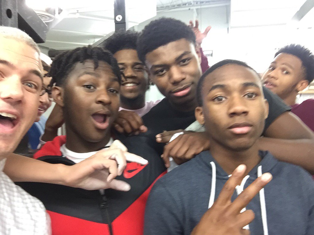 JeffNemcok's tweet image. Gettin big with the bros! #happybdaycamgraves