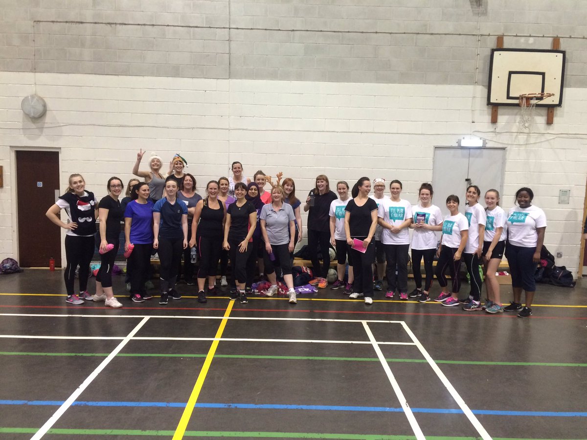 Bk2Netball_BURY's tweet photo. Fantastic final night at @woodheyhigh for our Xmas tournament night! Thankyou all for coming &amp; well done to physio  team! @DeborahBActive https://t.co/pzvaQYU2sD