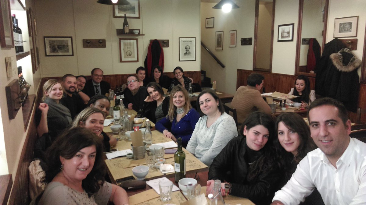 rebeccahodgsonk's tweet photo. Macro European Team night out in Milan with @monicacroce @silviapaglia206 @macroimpact https://t.co/p2nNcSCvxu