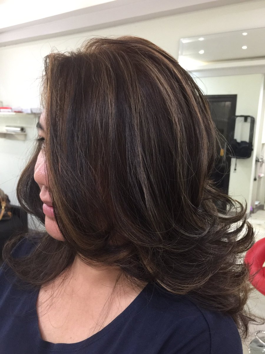 gerbk's tweet photo. French Brown with highlights #Olaplex #LOrealProfessionnel #beautylanephl https://t.co/xciThSBq2Z
