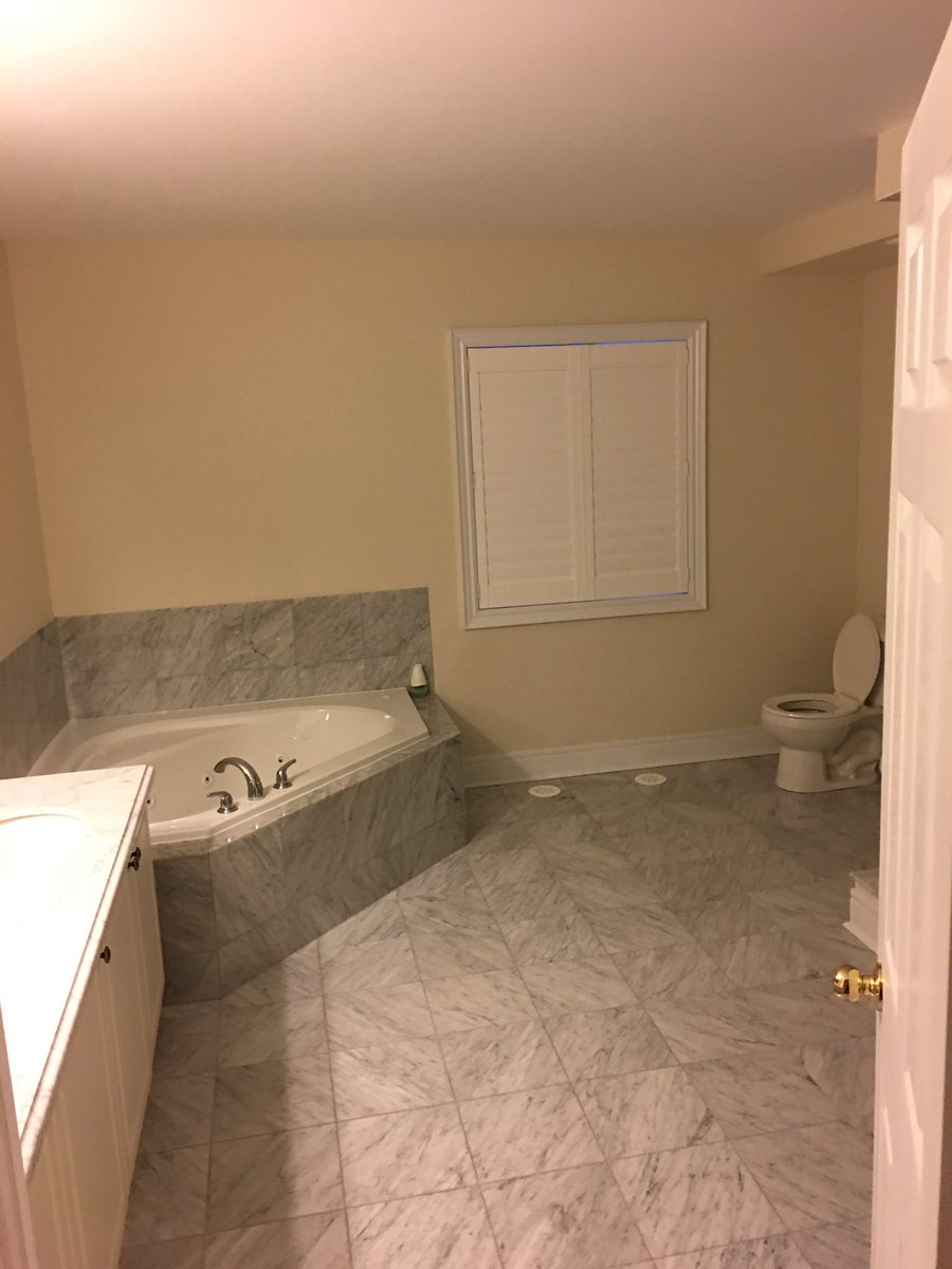 EternaLEnVy1991's tweet image. Bootcamp tour will come eventually here's some sneak peeks