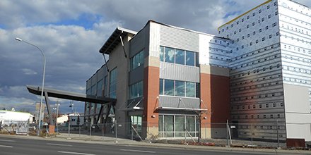IBRnews's tweet photo. Moscow hospital expansion brings first full-time oncologist to the #Palouse. https://t.co/zpwJKOMiTH #ibrnews #idsqft #health #construction https://t.co/MJvIKR5afv