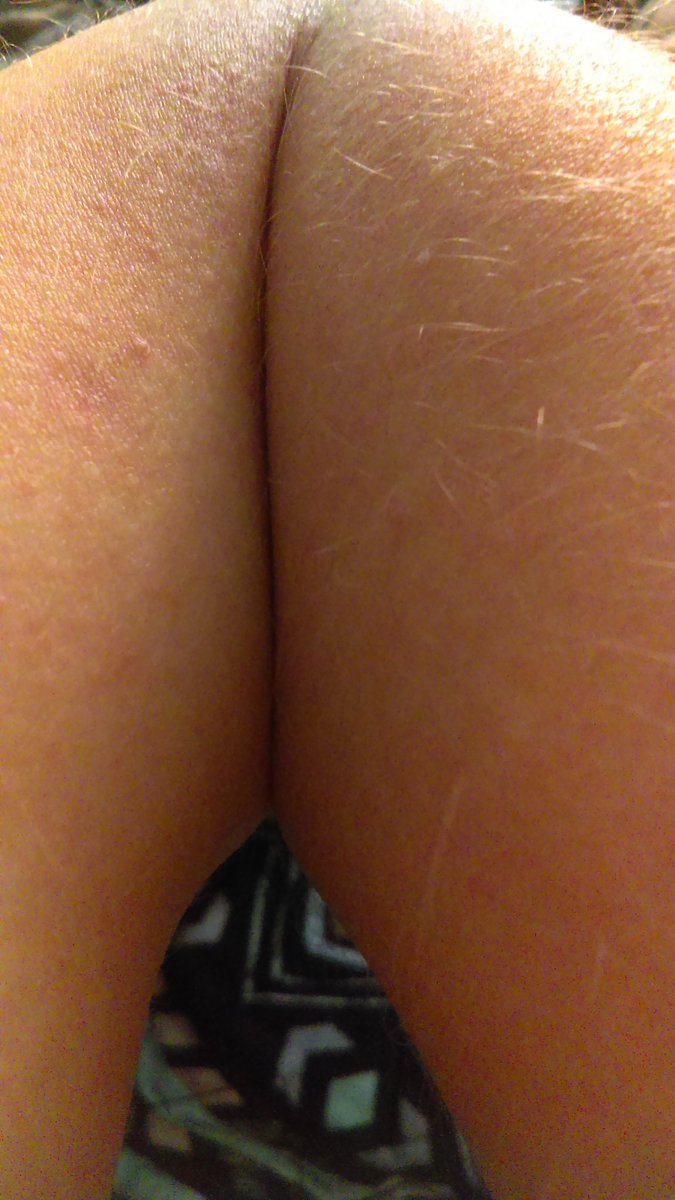 Miserys_Finest's tweet image. So this dude on #MeetMe or #Taggged hmu trying to exchange #nudes. I sent him #miscellaneous body parts of mine. #Savage #sexy #dateme #fuck