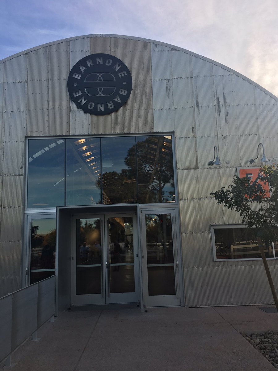 EVPartnership's tweet photo. .@realjoe giving the EVP #EconDev committee a walking tour of the newly open @Barnoneaz in Gilbert's @agritopia. #MakersCraft #ShopLocal https://t.co/hbMIdaXTHl