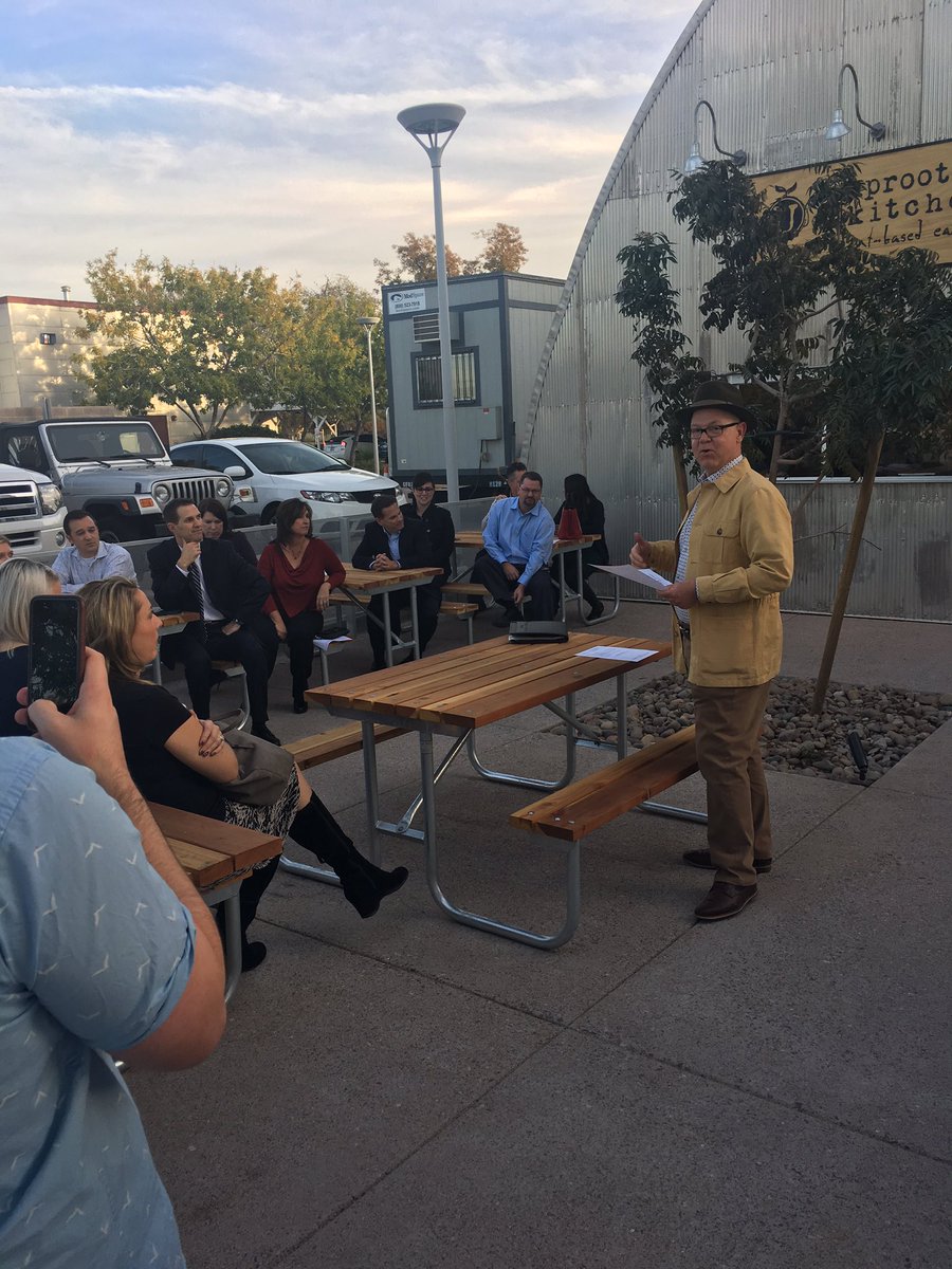EVPartnership's tweet photo. .@realjoe giving the EVP #EconDev committee a walking tour of the newly open @Barnoneaz in Gilbert's @agritopia. #MakersCraft #ShopLocal https://t.co/hbMIdaXTHl