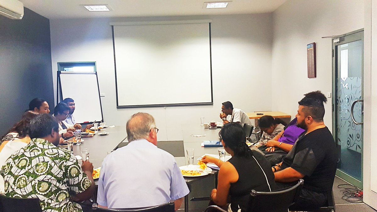 PoasaW's tweet photo. Guest speaker, @FashionCFiji Chairperson - @LifeOfFuzz at @RotarySuvaNorth lunch meeting w/ @stuk6453 @fijiandiva104 #Rotary #creatvt https://t.co/bpMstJxrPl