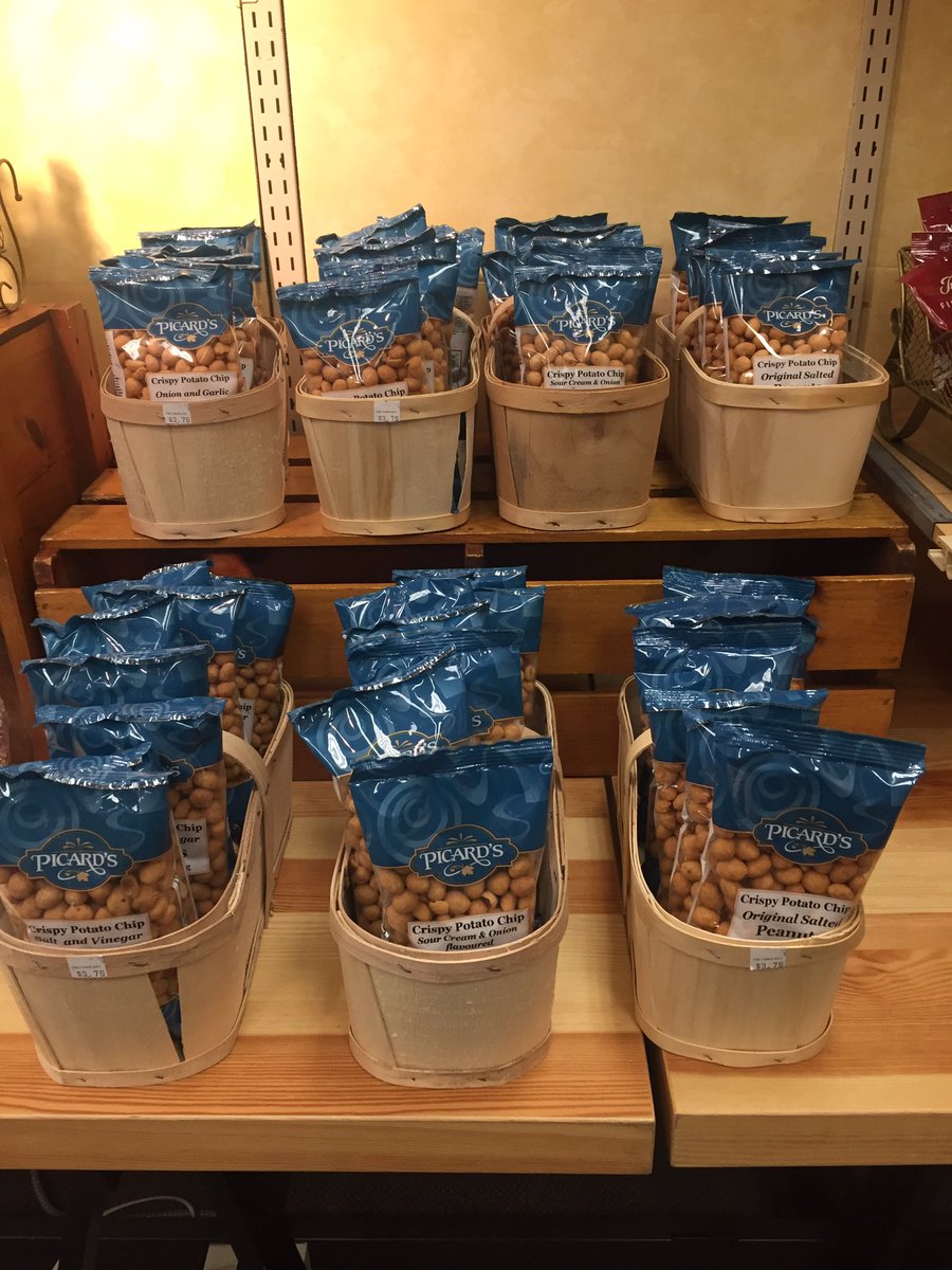 JasonBarnucz's tweet photo. Local eats from #PicardsPeanuts available at the @ciderkegmarket! #twtfolks #shoplocal @TweetFolkTours https://t.co/PaTSLuvaNy