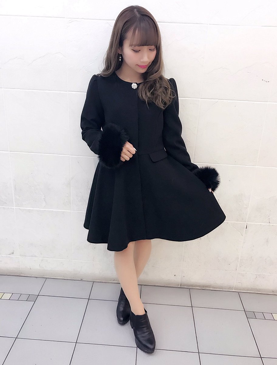 evelyn ノーカラーコート 黒