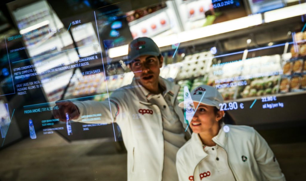 MdCervello's tweet photo. Spesa 2.0: i supermercati del #futuro ➤ https://t.co/lTAlyqxPrD @Coopitalia @AmazonIT @amazon @Expo2015Milano #Coop #Amazon #AmazonGo #tech https://t.co/G5gT1Qkk9Z