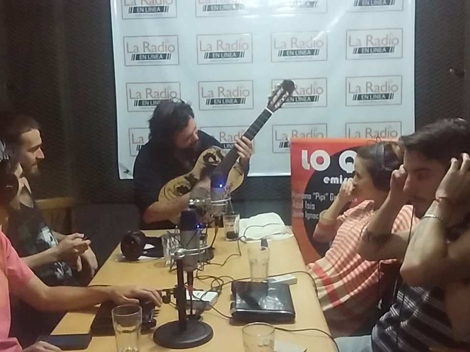radioloquede's tweet photo. Con nosotros el gran #DarioRocketSound como todos los #Martes13 #Programa132 Escuchanos x https://t.co/SzXzKncpT9 https://t.co/woCcBhpgJg