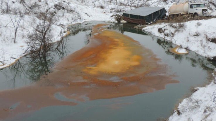 666 mila litri di petrolio hanno contaminato l'acqua Dakota (Standing Rock)