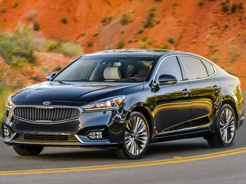 #KiaNow #Kia 2017 #Cadenza KBB Expert Review via <a href="/KelleyBlueBook/">Kelley Blue Book</a> kbb.com/kia/cadenza/20…)