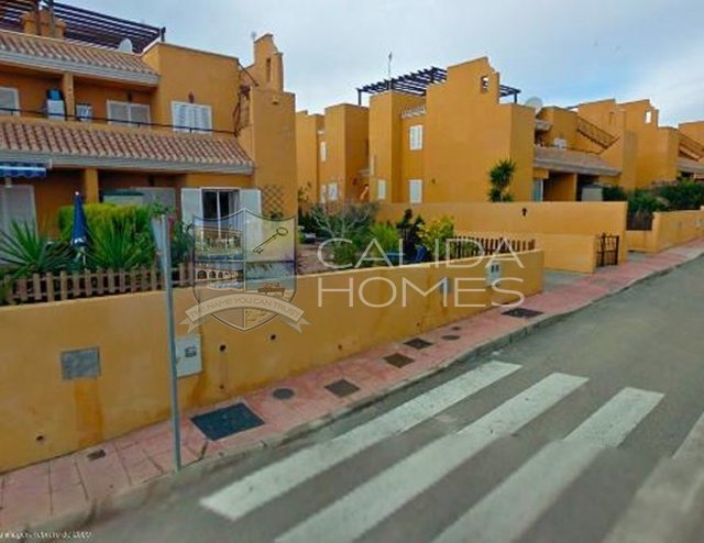 CalidaHomes's tweet image. Very spacious 3 bed townhouse with private garden and roof terrace in extremely popular Los Gallardos -calidahomespropconsult.com/view-property/…