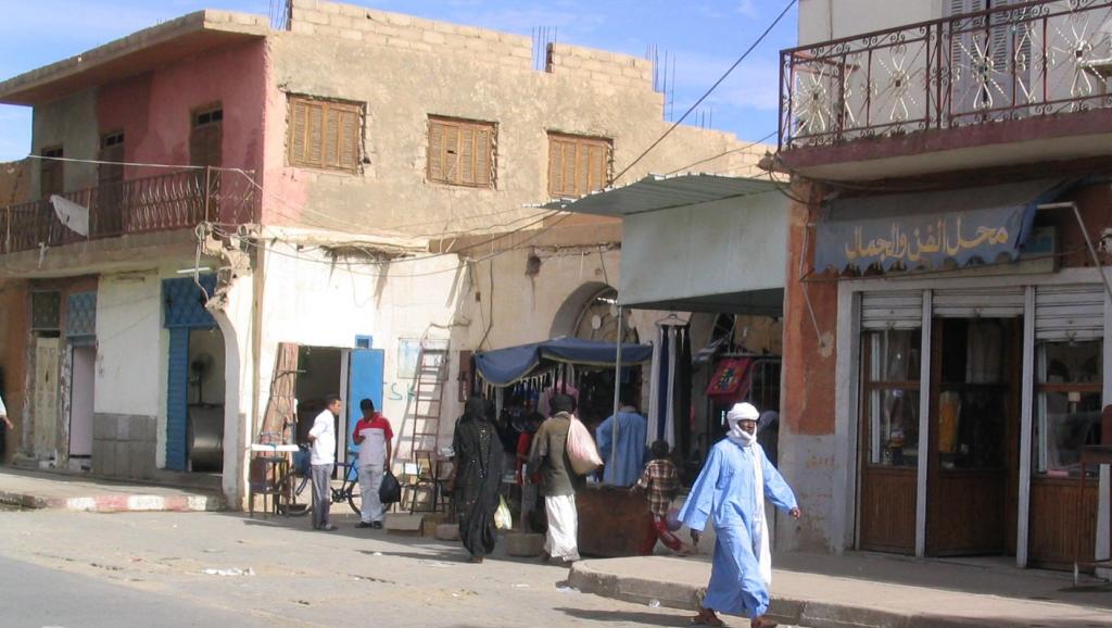 Algérie: à Tamanrasset, l'afflux des migrants expulsés d'Alger crée des tensions rfi.my/2hDnmg0