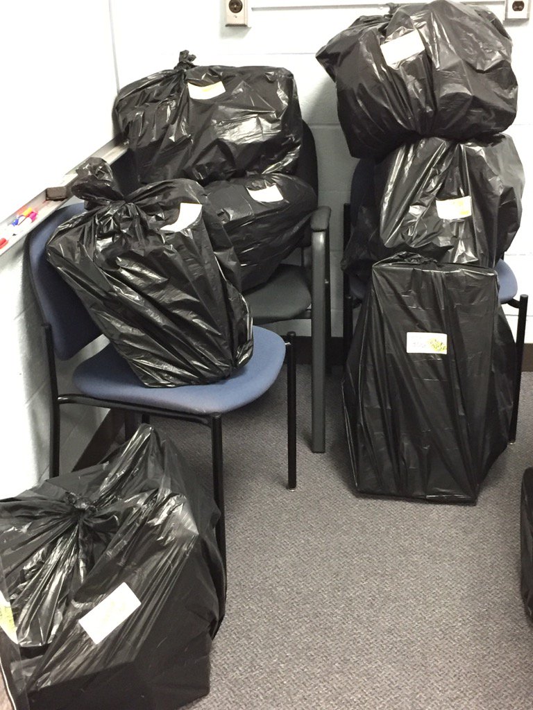 colvincougars's tweet photo. Thank you #Pathwayschurch , sever families are thankful for your generosity. #mccollombuffs #wpsproud https://t.co/XMBdC1oXQm
