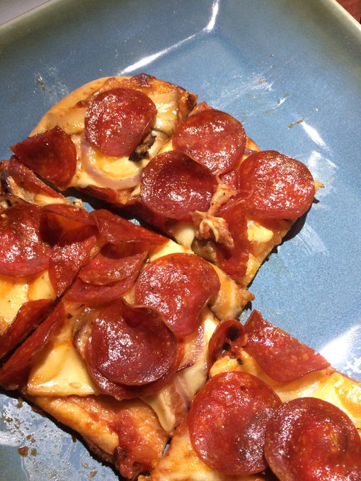 May have gone overboard w the pepperoni 😜 https://t.co/WwFOa5CspY<a href="/tag/chaturbate"class="tags"><span>#chaturbate</span></a>