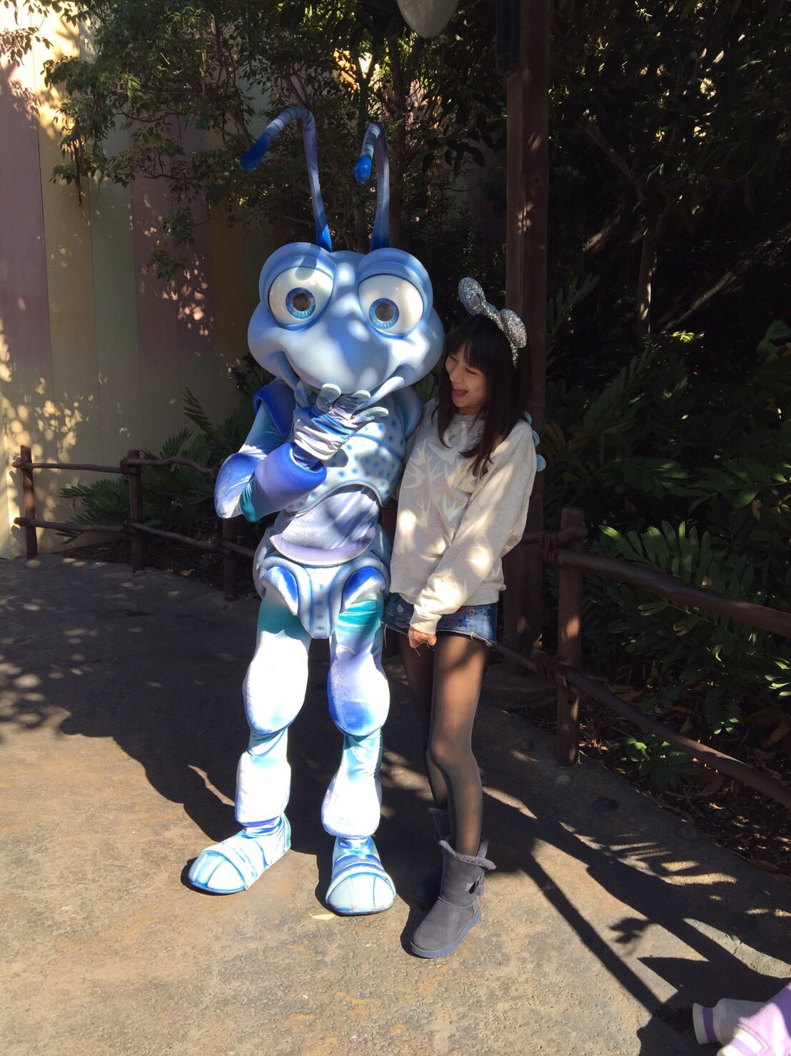 高瀬友規奈 Yukina Takase 東京ディズニーランドで耳とか買ったことないにも関わらず全力でお耳 付けてアナハイムにある元祖ディズニーランドとディズニー カリフォルニアアドベンチャーを満喫した二日間 ちなみにシンデレラ城はシンデレラ城じゃなくて