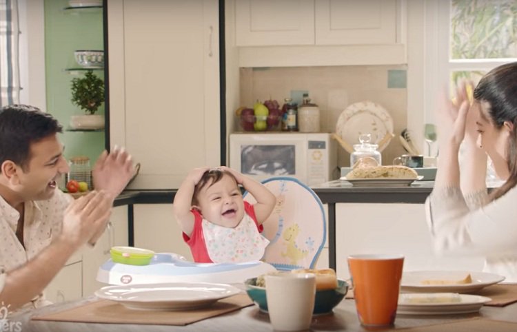 Campaign_India's tweet photo. Pampers spotlights fathers' care for infants, says #ItTakes2 
https://t.co/6n6TF9Shv1 https://t.co/LfcTmo5hY9