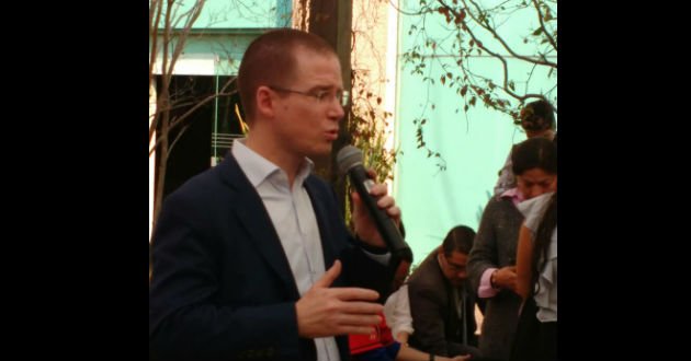 #LoMásComentado - Estrategia de <a href="/FelipeCalderon/">Felipe Calderón 🇲🇽🇺🇦</a> contra el crimen no puede continuar: <a href="/RicardoAnayaC/">RicardoAnayaC</a> bit.ly/azncalderonC