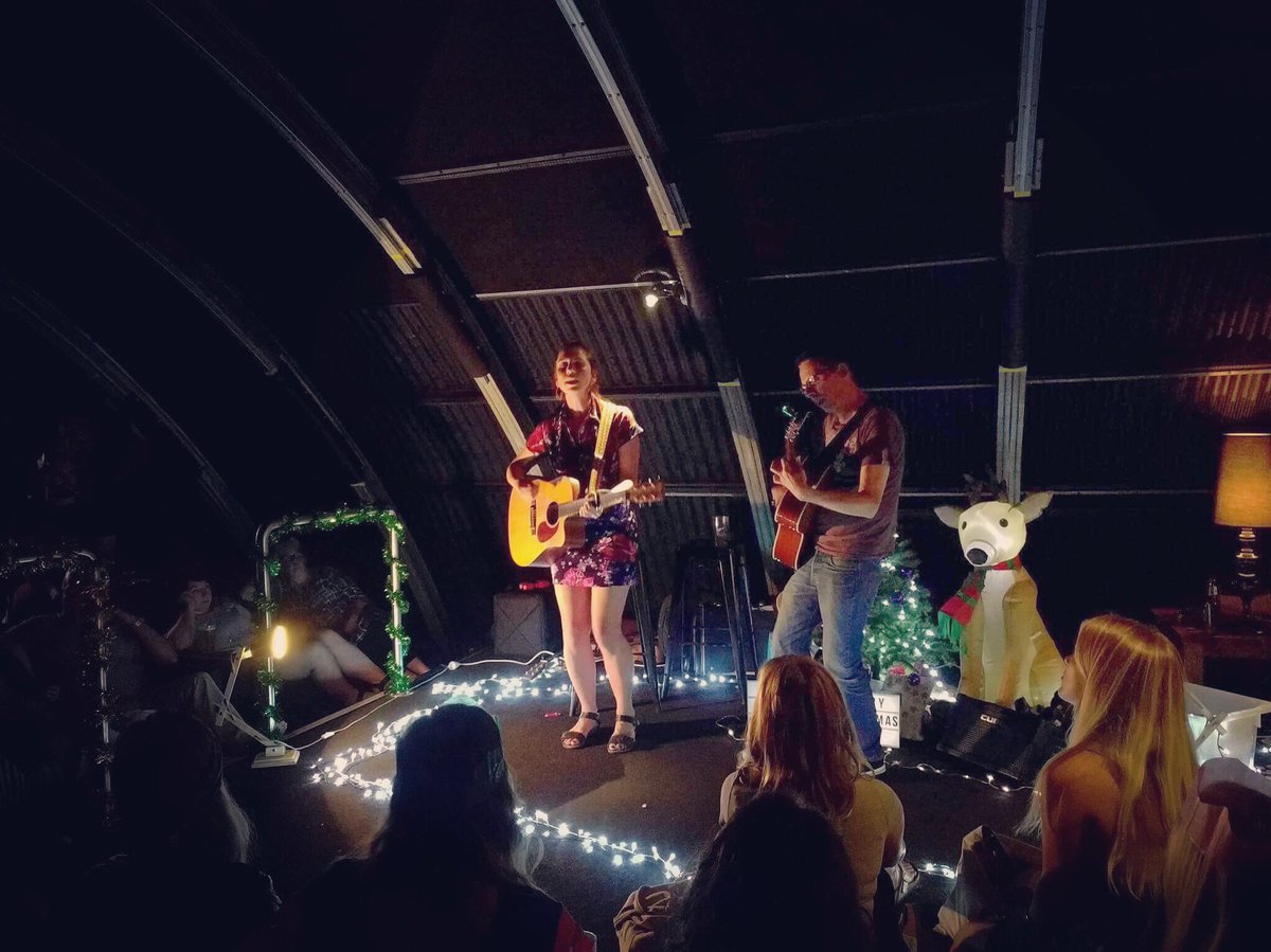 A massive thank you to the lovely Emma Bosworth for bringing her fabulous talents to our Christmas show!! #sofarsounds #brisbanemusic
