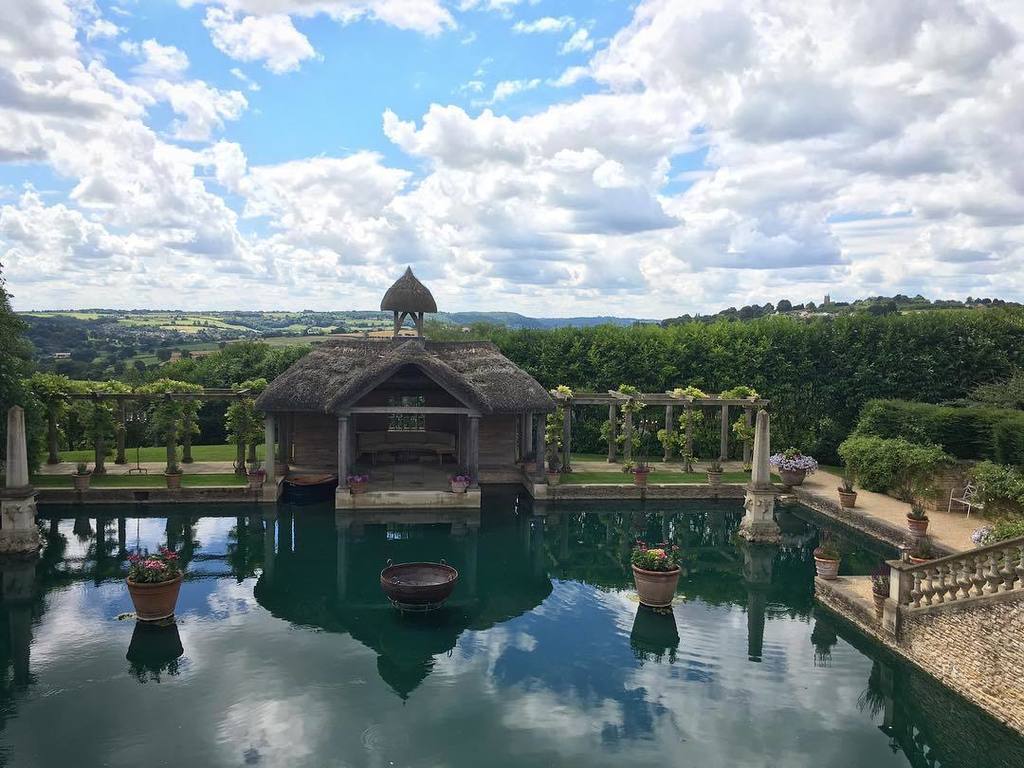 Is this the ultimate wedding venue?! What a view! Loved catering here #cotswolds #colerne #caterer