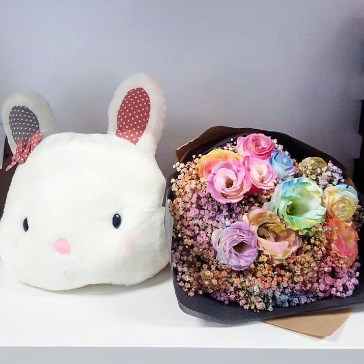 obliviousbunny's tweet photo. Thank dear for the bday pressies! ❤

#colorfulflowersmakemesmile https://t.co/2GoR9TxvM2 https://t.co/y2gQZP8m5y
