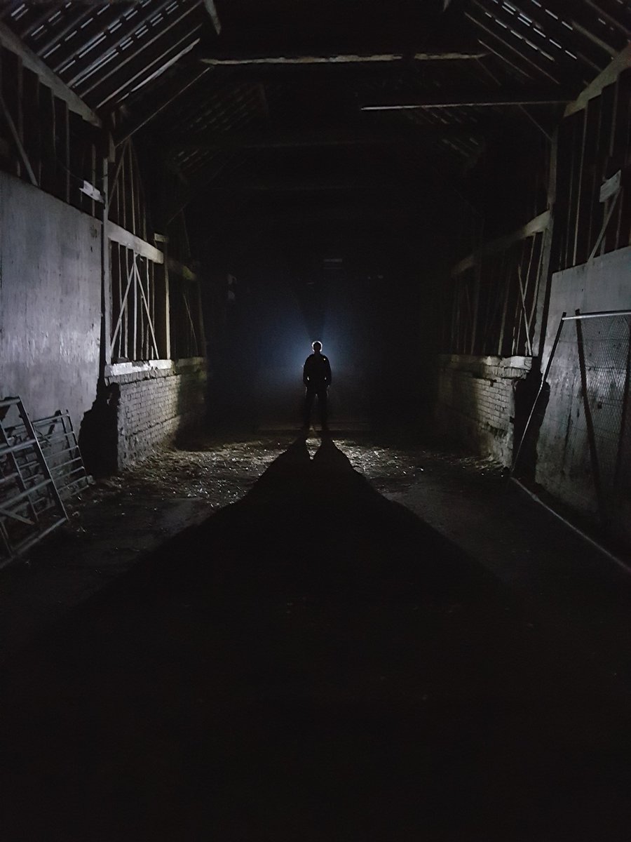 _arcPhotography's tweet image. Not a bad #picture for just a #torch and a #camera phone #urbex #photography