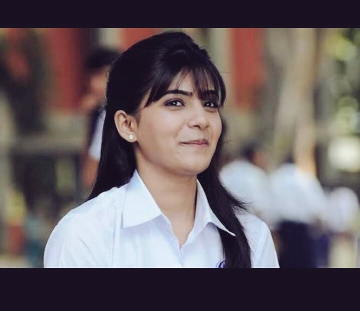 MariaAntony18's tweet image. @Samanthaprabhu2 The word Gorgeous has 8 letters. ...so it does Samantha 😍😚😘
#Fan_Boy 😊 #4yearsofnithyaism 😚