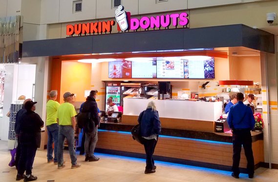 Dunkin' Donuts lands at MSP's main terminal. strib.mn/2huWSdm