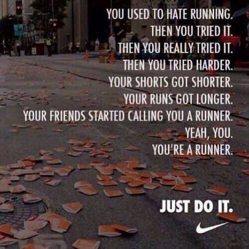 CheneyStacy's tweet photo. Saw a meteor shower and a mega moon during my pre-dawn run this morning. Very cool. #happyrunner #TeamGoandDo #believe https://t.co/q0eDBWV2im