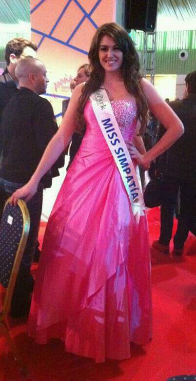 Por si a alguna de las "barbies" de este año les quedaba alguna duda, ahi lo llevais..las camioneras tambien somos mises..venga talogooo!!✋👍