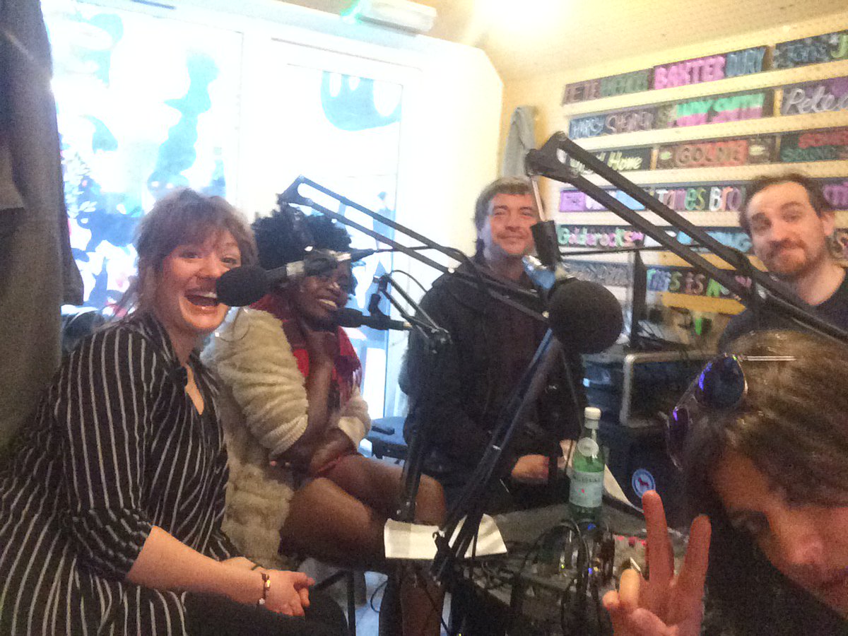 Saluter's tweet photo. Well that was a good laugh, cheers Ben, Steve, Anna,Babysoul @FreeSeedOnSoho and @sohoradio https://t.co/KYFxQ3QGy6