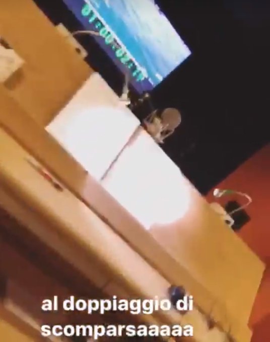 Ieri sala di doppiaggio di #scomparsa manca sempre menooo 👍. Pamela mi eri mancata 💟 https://t.co/ck<a href="/tag/scomparsa"class="tags">#scomparsa</a>