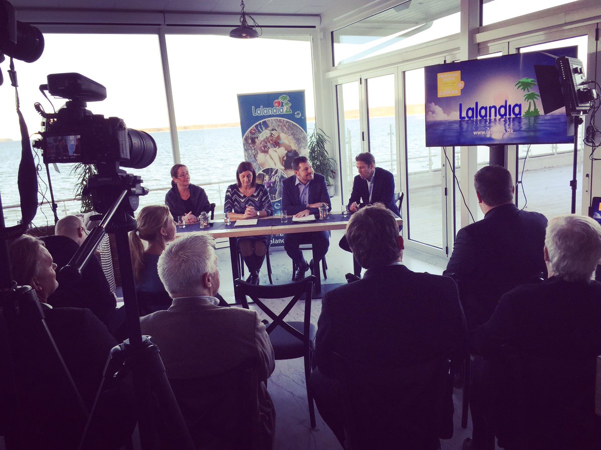 Lalandia utreder semesteranläggning i Sverige och Motala! Presskonferens pågår just nu! #motala #lalandia