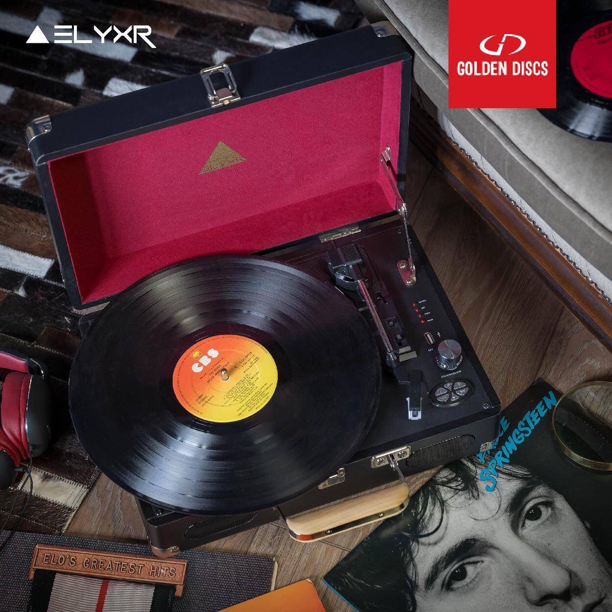 GoldenDiscs's tweet photo. #winitwednesday We have one more stunning @ElyxrAudio turntable &amp;  headphones to #giveaway this week.Just follow &amp; RT to enter. #Competition https://t.co/8ZMQhIFxUI