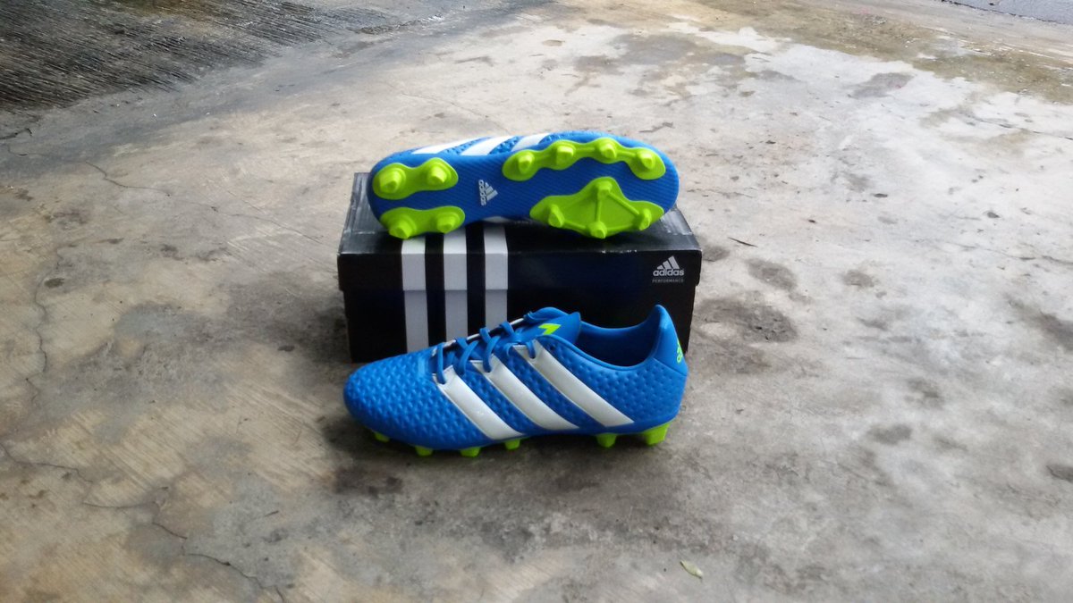 Adidas Ace 16.4 FxG size 42 &amp; 42 2/3 idr: 385k. Order cek bio !!