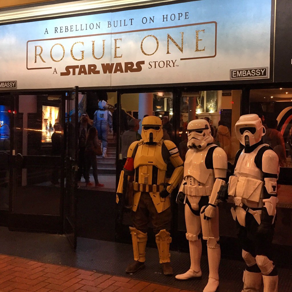 TK77255's tweet photo. Its nearly showtime! https://t.co/1wVmvUEASF