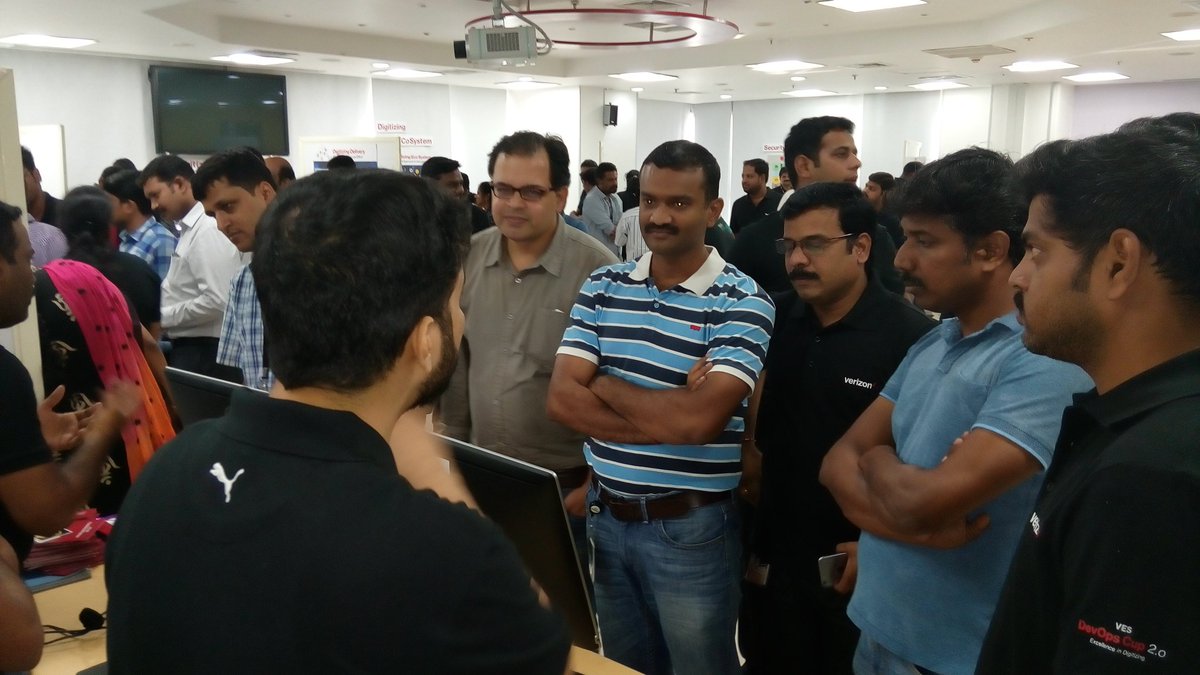 chandralive's tweet photo. #DevOpsVz Chennai tech fair in full swing ! https://t.co/5Oy1Eo8s1D