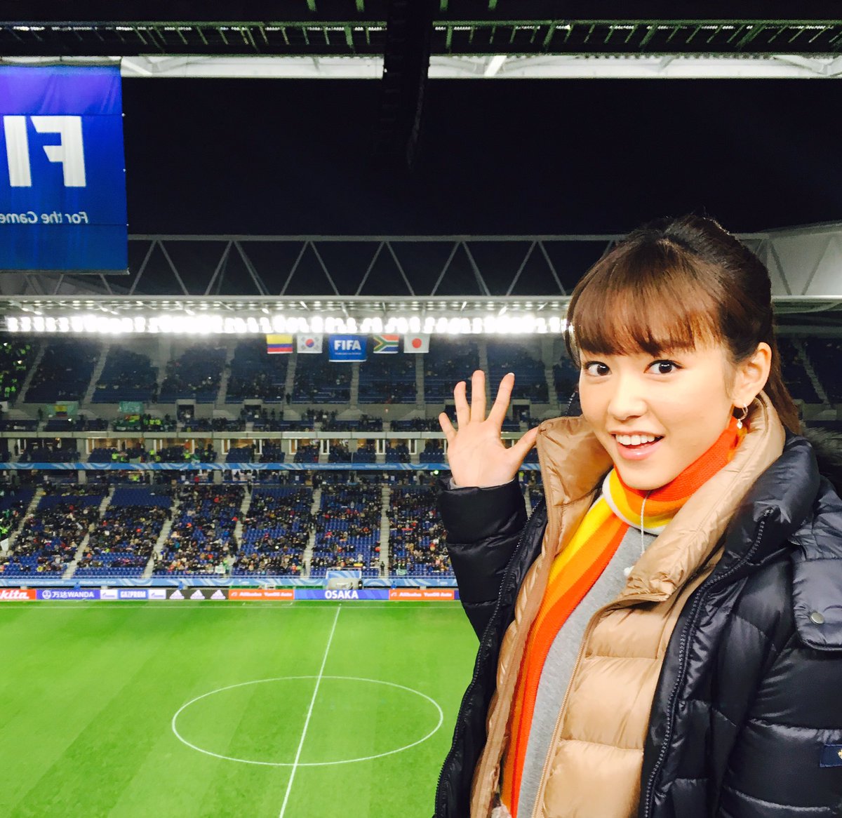 桐谷美玲マネージャー Official Pe Twitter クラブワールドカップやってます 美玲は今回中継キャスター務めてます 日テレで始まりました