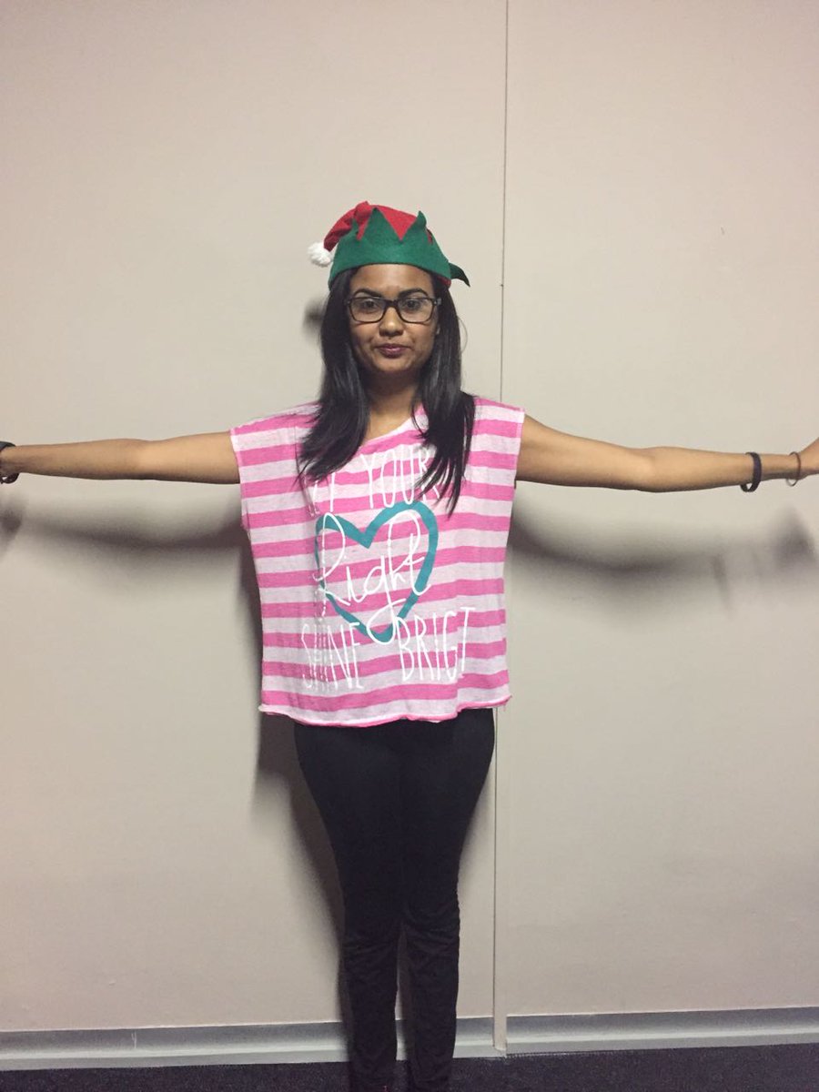 MelishiniP's tweet photo. Faithful Kidszone volunteer letting her light shine bright :) #LoveMyChurch #DoingLifeTogether #ServingTogether https://t.co/Cy0tw6jPxw